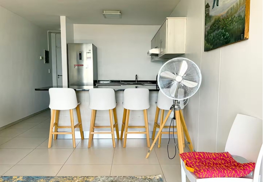 1 Bedroom Property for Sale in Beachfront Western Cape